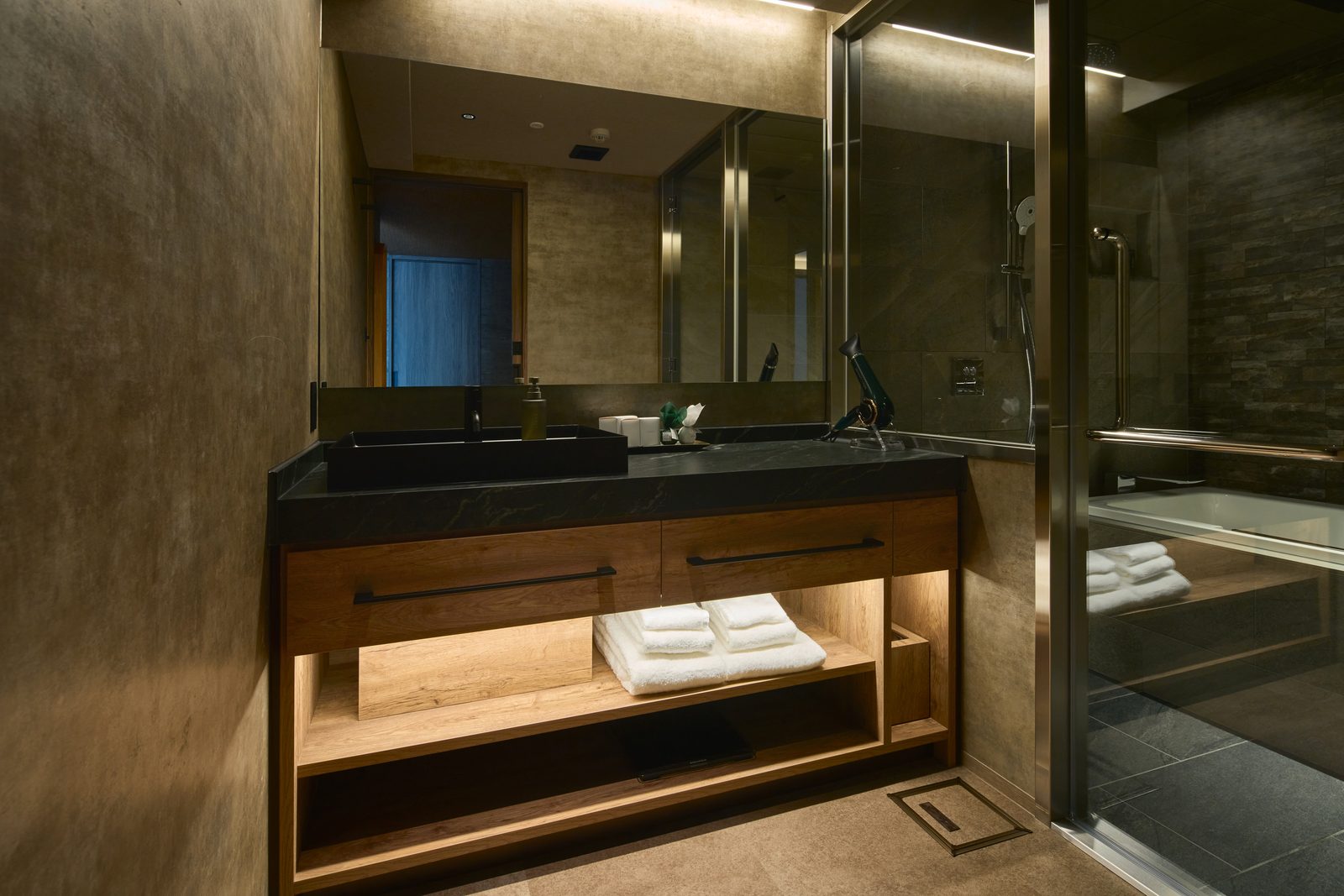 Premium King bath 3